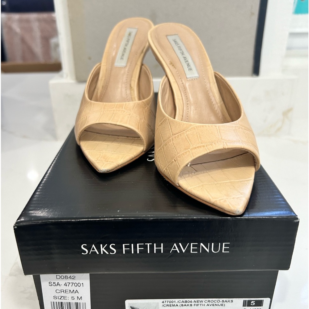 Saks 5th Ave Crema Leather Mules